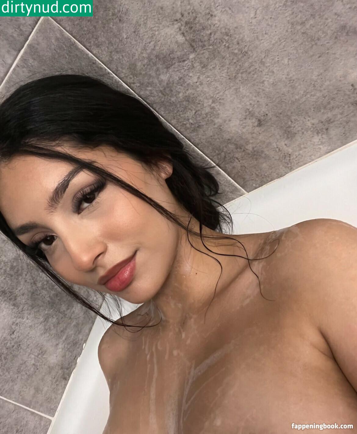 Alyssalyssa1933 Erome Nude Leaks Onlyfans Free