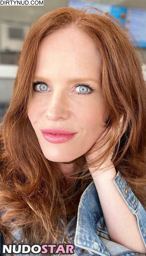 Rebecca Mader / bexmader Nude Leaks Photo 19