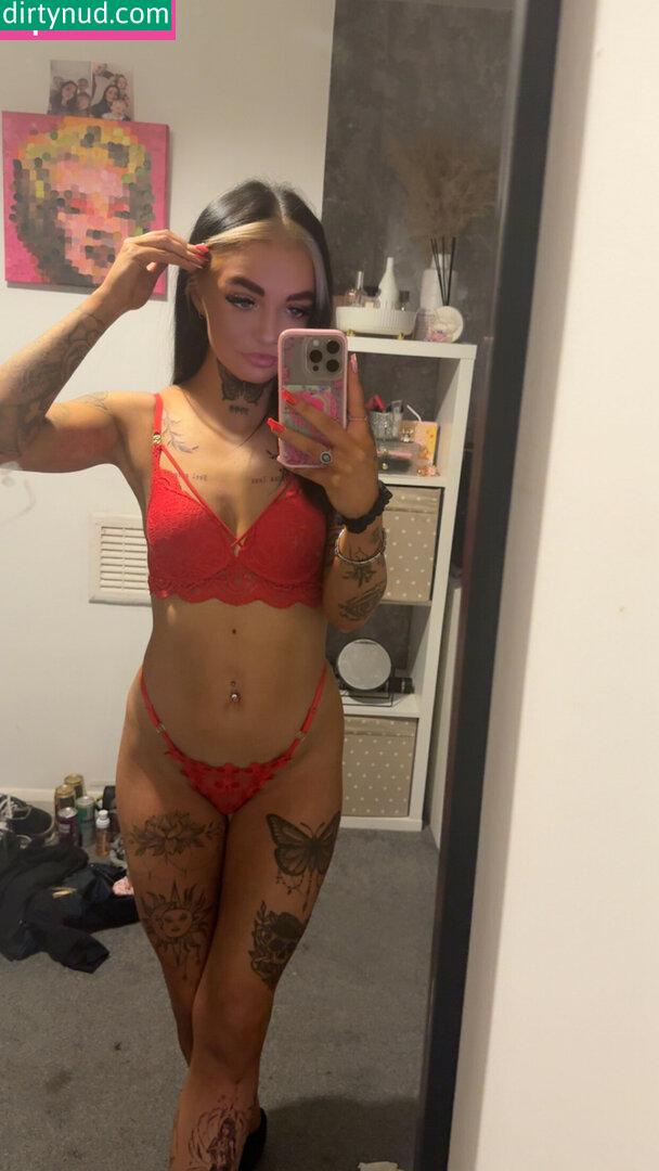 Chantelle Morley / chan.morleyx Nude Leaks Onlyfans - Dirty nude