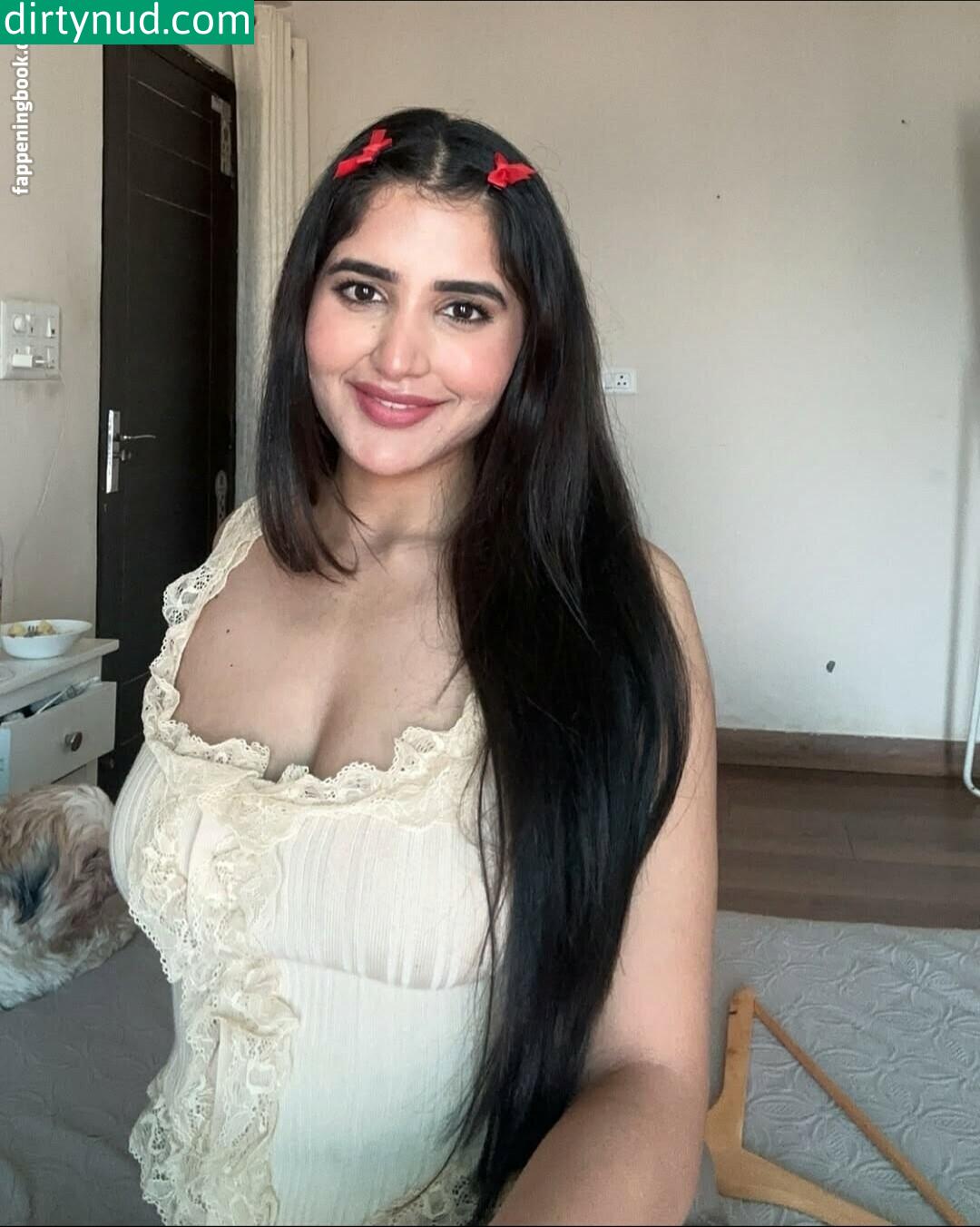 Rachel Sharma Nude Leaks Onlyfans - Dirty nude